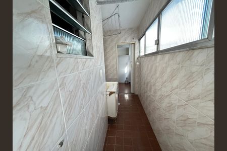 Apartamento à venda com 68m², 2 quartos e 1 vagaÁrea de Serviço