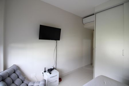 Casa de condomínio à venda com 149m², 5 quartos e 2 vagasSuíte 4