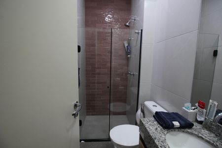 Casa de condomínio à venda com 149m², 5 quartos e 2 vagasBanheiro Social