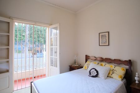 Casa à venda com 103m², 2 quartos e 1 vagaQuarto