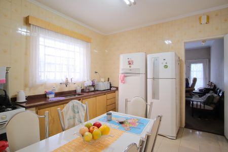 Casa à venda com 103m², 2 quartos e 1 vagaCozinha