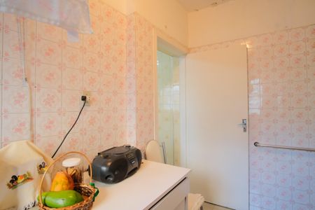 Casa à venda com 103m², 2 quartos e 1 vagaÁrea de Serviço