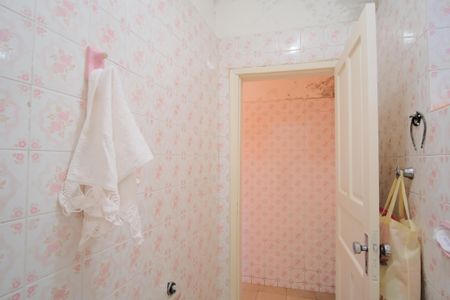 Casa à venda com 103m², 2 quartos e 1 vagaLavabo