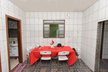 Casa à venda com 303m², 4 quartos e 2 vagasCasa1 - Sala de Jantar