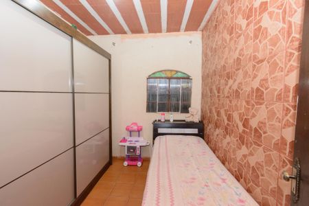 Casa à venda com 303m², 4 quartos e 2 vagasCasa2 - Quarto 1