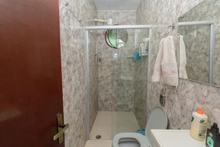 Casa à venda com 303m², 4 quartos e 2 vagasCasa1 - Banheiro