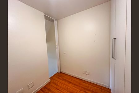 Apartamento à venda com 82m², 2 quartos e 1 vaga Apartamento à venda com 82m², 2 quartos e 1 vagaQuarto 2