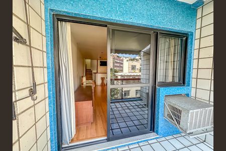 Apartamento à venda com 82m², 2 quartos e 1 vaga Apartamento à venda com 82m², 2 quartos e 1 vagaVaranda da Sala