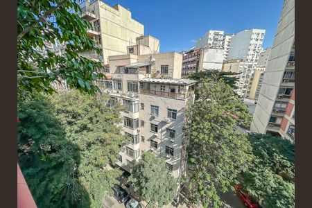 Apartamento à venda com 82m², 2 quartos e 1 vaga Apartamento à venda com 82m², 2 quartos e 1 vagaVista da Varanda