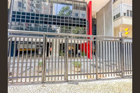 Apartamento à venda com 82m², 2 quartos e 1 vaga Apartamento à venda com 82m², 2 quartos e 1 vagaFachada
