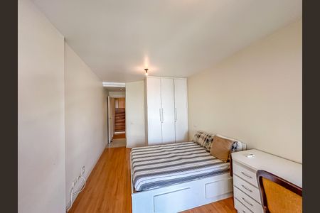 Apartamento à venda com 82m², 2 quartos e 1 vaga Apartamento à venda com 82m², 2 quartos e 1 vagaQuarto 1