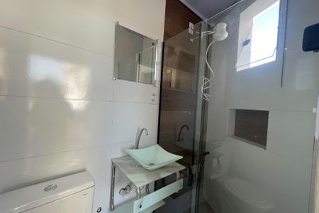Casa para alugar com 65m², 2 quartos e sem vaga Casa para alugar com 65m², 2 quartos e sem vagaBanheiro