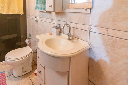 Casa à venda com 260m², 3 quartos e 7 vagas Casa à venda com 260m², 3 quartos e 7 vagasBanheiro