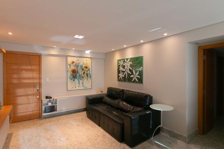 Apartamento à venda com 190m², 4 quartos e 4 vagasSala