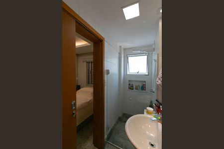 Apartamento à venda com 190m², 4 quartos e 4 vagasSuíte 3 Banheiro