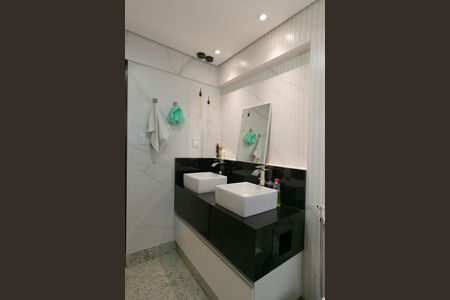 Apartamento à venda com 190m², 4 quartos e 4 vagasSuíte 4 Banheiro