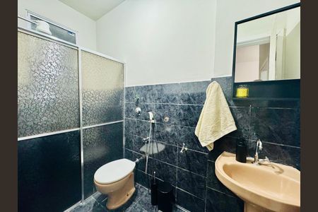 Apartamento à venda com 32m², 1 quarto e sem vaga Apartamento à venda com 32m², 1 quarto e sem vagaBanheiro