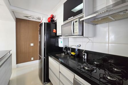 Apartamento à venda com 58m², 2 quartos e 1 vaga Apartamento à venda com 58m², 2 quartos e 1 vagaCozinha