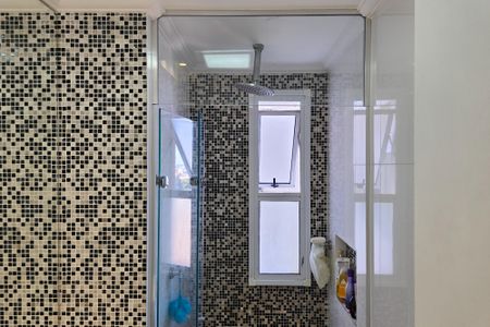 Apartamento à venda com 58m², 2 quartos e 1 vaga Apartamento à venda com 58m², 2 quartos e 1 vagaBanheiro - Suíte