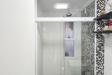 Apartamento à venda com 58m², 2 quartos e 1 vaga Apartamento à venda com 58m², 2 quartos e 1 vagaBanheiro Social