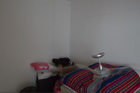 Casa à venda com 377m², 5 quartos e 4 vagas Casa à venda com 377m², 5 quartos e 4 vagasQuarto 1