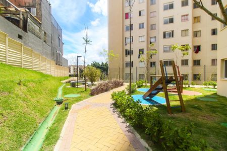 Apartamento para alugar com 32m², 2 quartos e sem vagaÁrea Comum - Playground