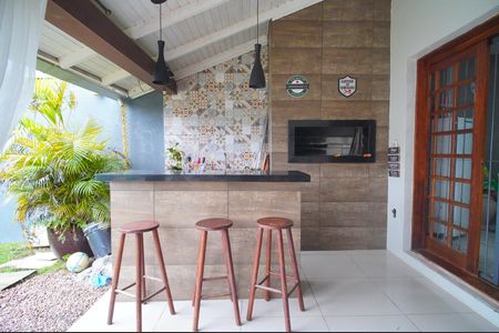 Casa à venda com 320m², 3 quartos e 2 vagasChurrasqueira