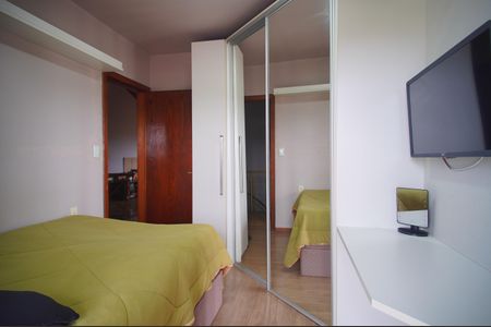 Casa à venda com 320m², 3 quartos e 2 vagasQuarto 1
