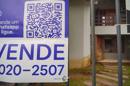 Casa à venda com 320m², 3 quartos e 2 vagasPlaca