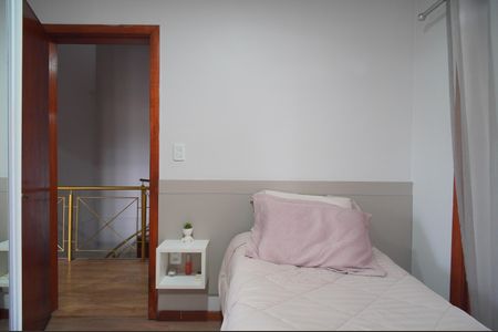 Casa à venda com 320m², 3 quartos e 2 vagasQuarto 2