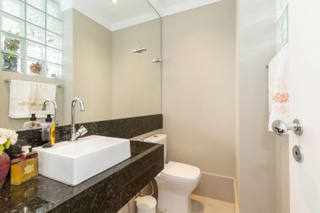 Apartamento à venda com 200m², 4 quartos e 2 vagasBanheiro 3