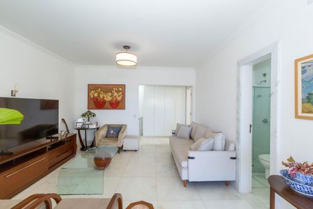 Apartamento à venda com 200m², 4 quartos e 2 vagasSala