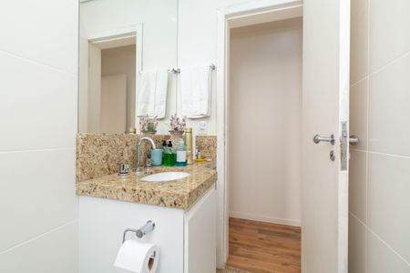 Apartamento à venda com 200m², 4 quartos e 2 vagasBanheiro