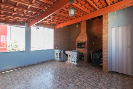 Casa para alugar com 300m², 3 quartos e 2 vagasÁrea comum 