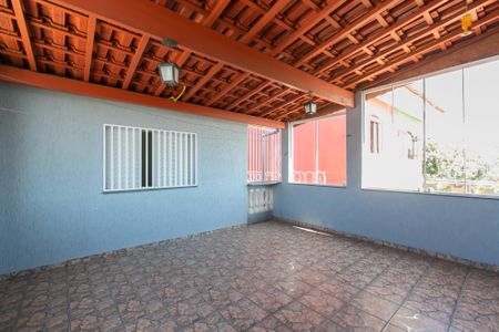 Casa para alugar com 300m², 3 quartos e 2 vagasÁrea comum 