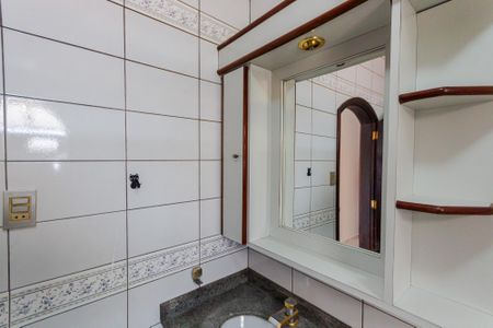 Casa à venda com 273m², 3 quartos e 3 vagasBanheiro