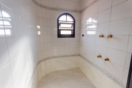 Casa à venda com 273m², 3 quartos e 3 vagasBanheiro da Suíte