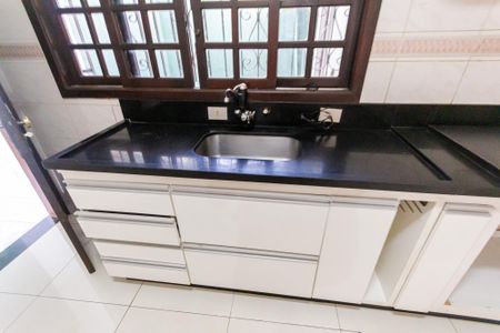 Casa à venda com 273m², 3 quartos e 3 vagasCozinha