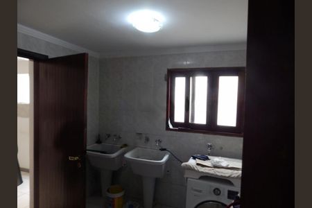 Casa à venda com 450m², 6 quartos e 3 vagas