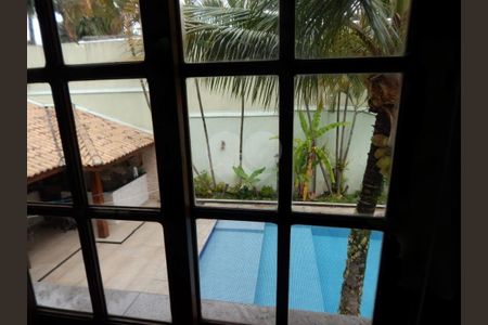 Casa à venda com 450m², 6 quartos e 3 vagas