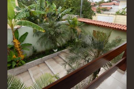 Casa à venda com 450m², 6 quartos e 3 vagas