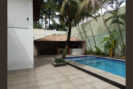 Casa à venda com 450m², 6 quartos e 3 vagas