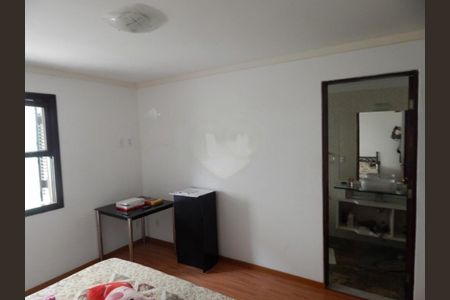 Casa à venda com 450m², 6 quartos e 3 vagas