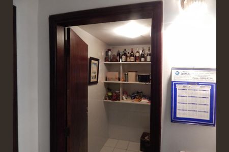 Casa à venda com 450m², 6 quartos e 3 vagas