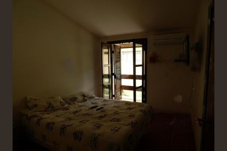 Casa à venda com 450m², 6 quartos e 3 vagas