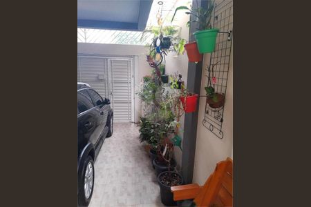 Casa à venda com 136m², 3 quartos e 2 vagas