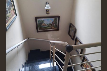 Casa à venda com 136m², 3 quartos e 2 vagas