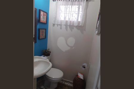 Casa à venda com 136m², 3 quartos e 2 vagas