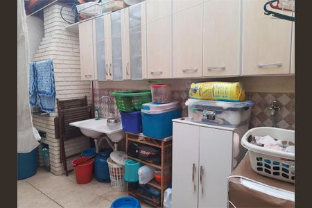 Casa à venda com 136m², 3 quartos e 2 vagas