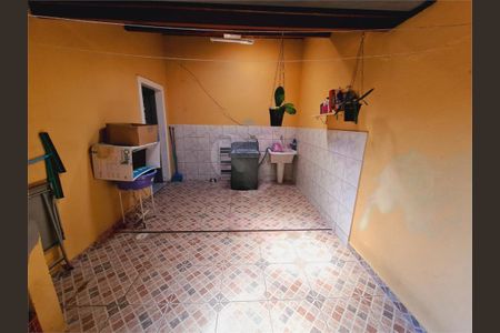 Casa à venda com 141m², 3 quartos e 2 vagas